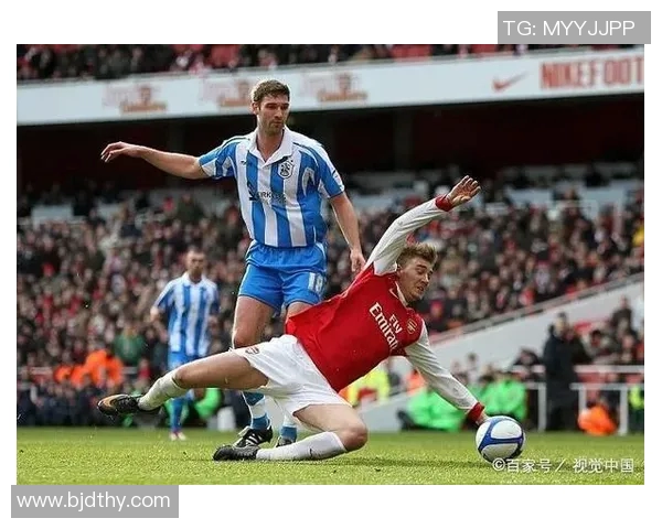 武汉滑板队进攻策略分析与比赛表现评估的全面探讨 武汉滑板队进攻策略分析与比赛表现评估的全面探讨