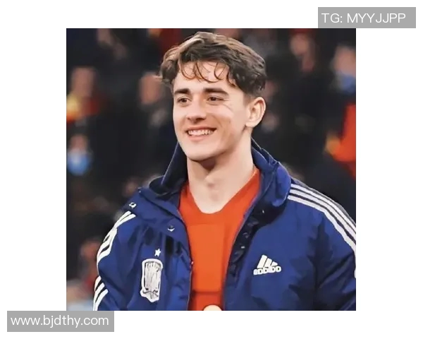 加维的崛起与未来展望:探索这位新星在足球世界中的影响力与潜力 加维的崛起与未来展望:探索这位新星在足球世界中的影响力与潜力