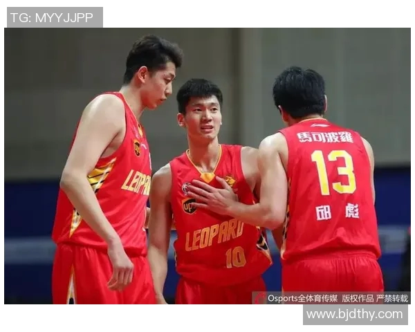 洛克伦与亨克的精彩对决结果揭晓赛季走势分析与未来展望