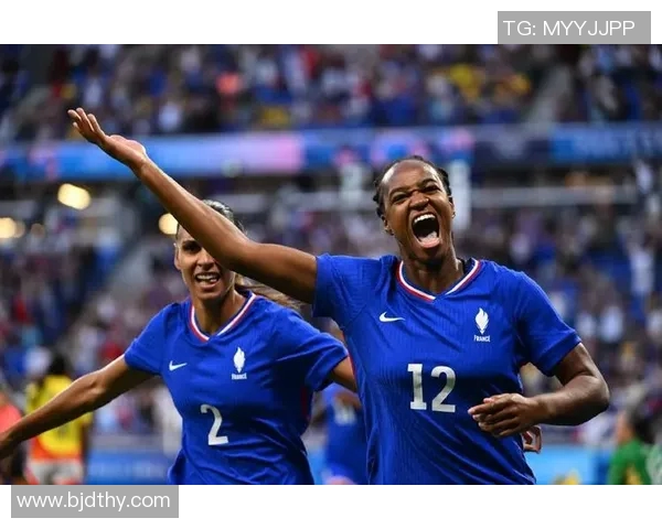 法国女足与美国女足巅峰对决谁能在世界杯舞台上笑傲群雄