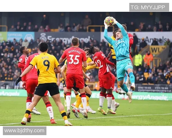 西甲焦点战役西班牙队对决瓦伦西亚队精彩回顾与分析