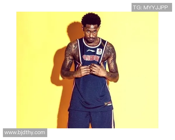 马尚布鲁克斯：从篮球场的闪耀星辰到生活中的坚韧斗士