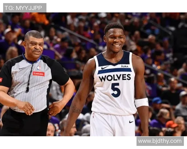 今日葡萄牙与荷兰激战正酣谁能在这场对决中笑到最后