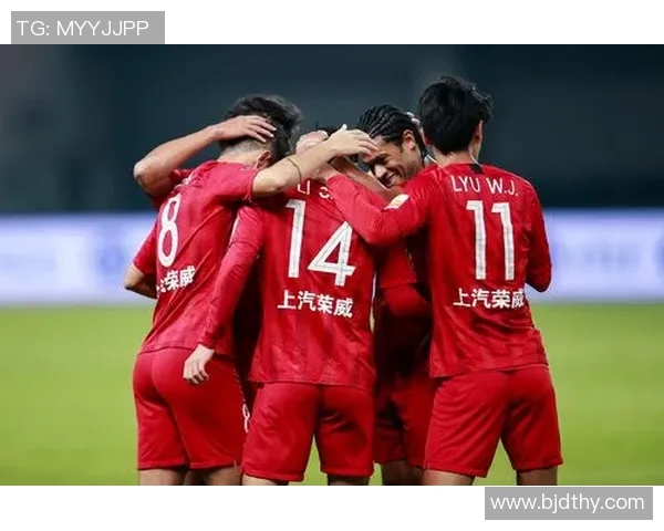 上海上港对阵悉尼精彩视频回顾与赛后分析全景呈现