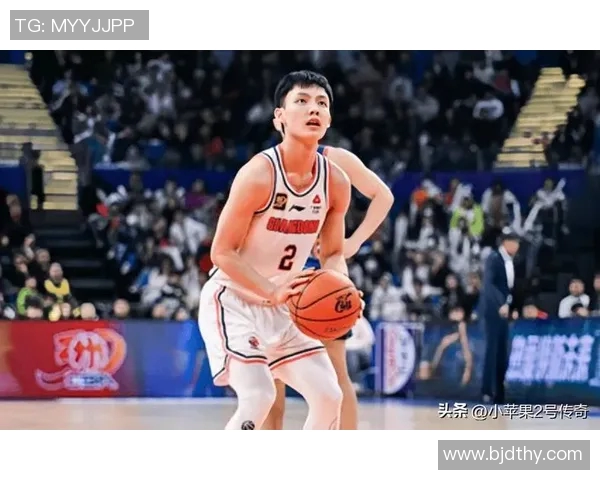 CBA焦点战上海久事迎战广东队双方争夺季后赛席位的关键对决 CBA焦点战上海久事迎战广东队双方争夺季后赛席位的关键对决