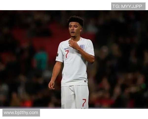 桑乔的足球之路：从天才少年到英超明星的成长故事