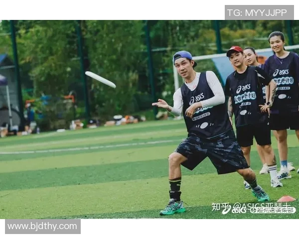 深圳飞盘队引领潮流变革探讨飞盘运动的热议与未来发展