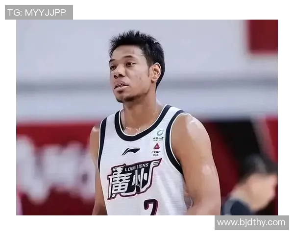 祝铭震：从青涩少年到电竞传奇的成长之路与奋斗历程